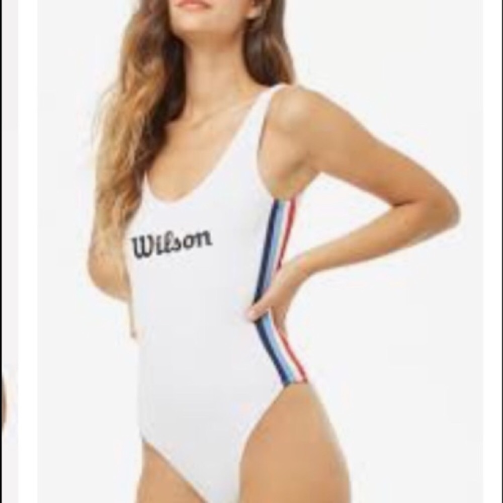 Wilson logo white bodysuit